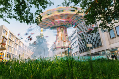 Kettenkarussell auf dem Leinewebermarkt