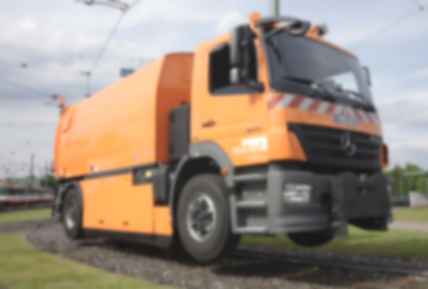 Schienenreinigungsfahrzeug