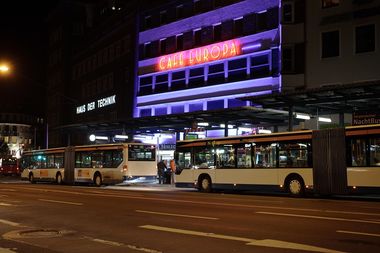 NachtBusse am Jahnplatz