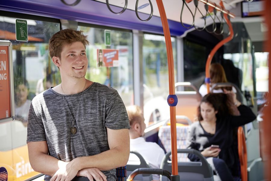Azubis Alle Tickets Und Abos Fur Die Ausbildung Mobiel
