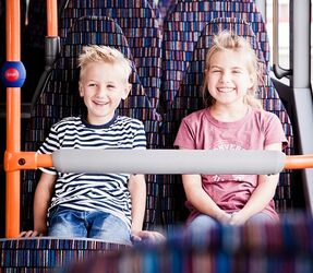 Grundschüler erhalten die SchülerCard kostenfrei