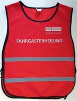 Fahrgastzählung 2025/26: Beispiel einer Warnweste zum schnellen Erkennen der Zählung Fahrgastzählung 2025/26: Beispiel einer Warnweste zum schnellen Erkennen der Zählung