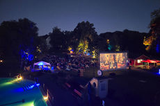 Kinofilme im Freibad anschauen – im Mondscheinkino der Stadtwerke Bielefeld!