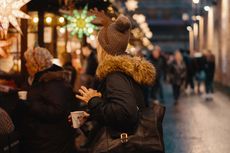 Symbolbild: Weihnachtsmarkt | Foto: Ross Sneddon auf Unsplash