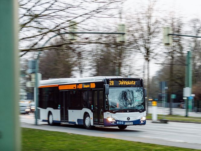 Bus im Stadtbild